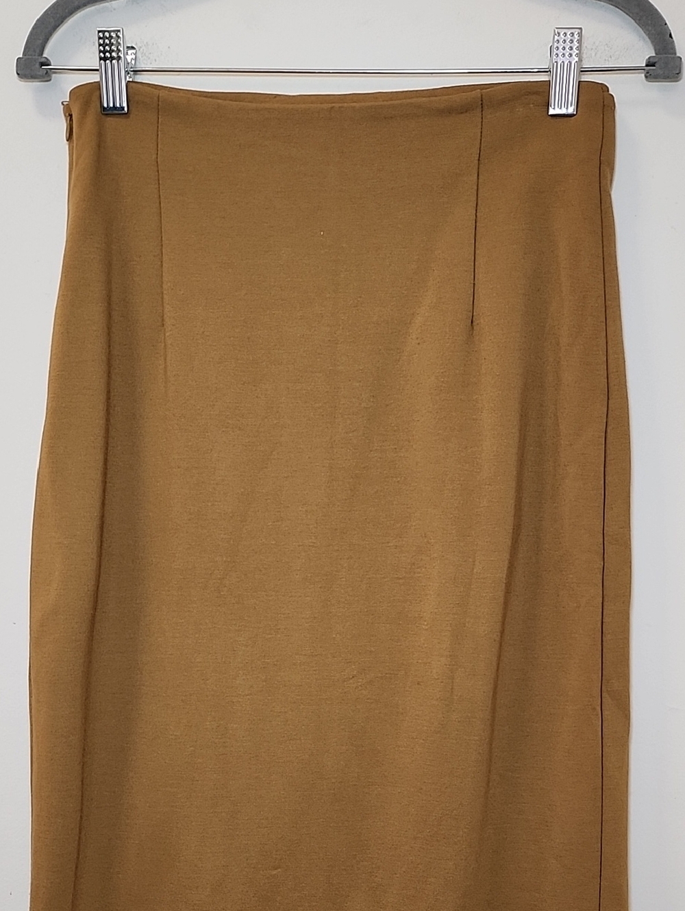 Babaton Knit Faux Wrap Skirt tan color buttoned asymmetrical crossover front 4 - Picture 10 of 16